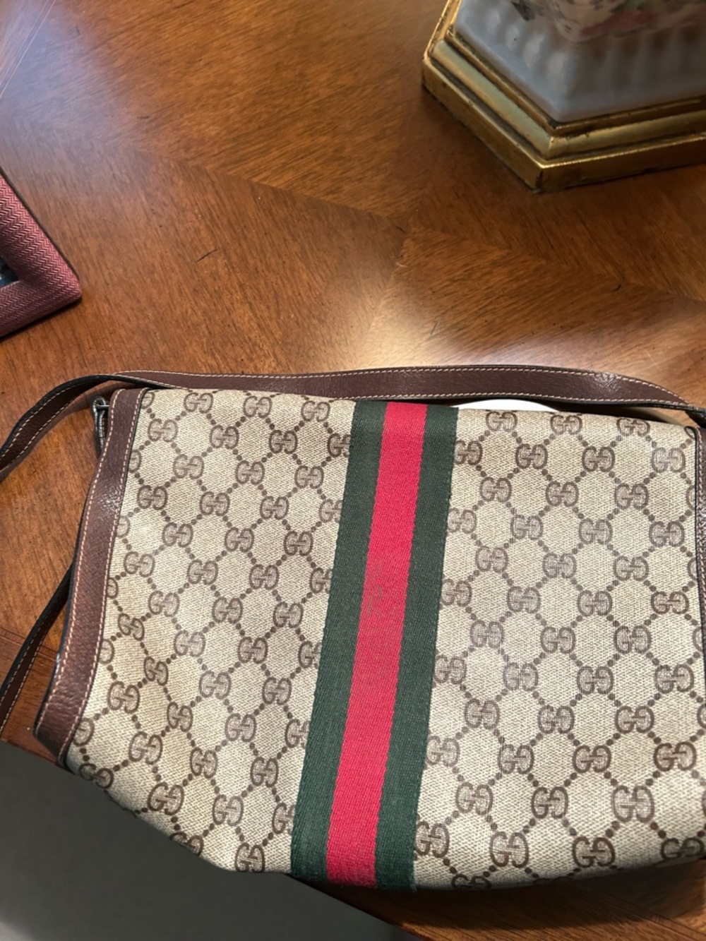 Gucci Beige GG Canvas Crossbody with Green-Red Web Stripe - Picture 3 of 7
